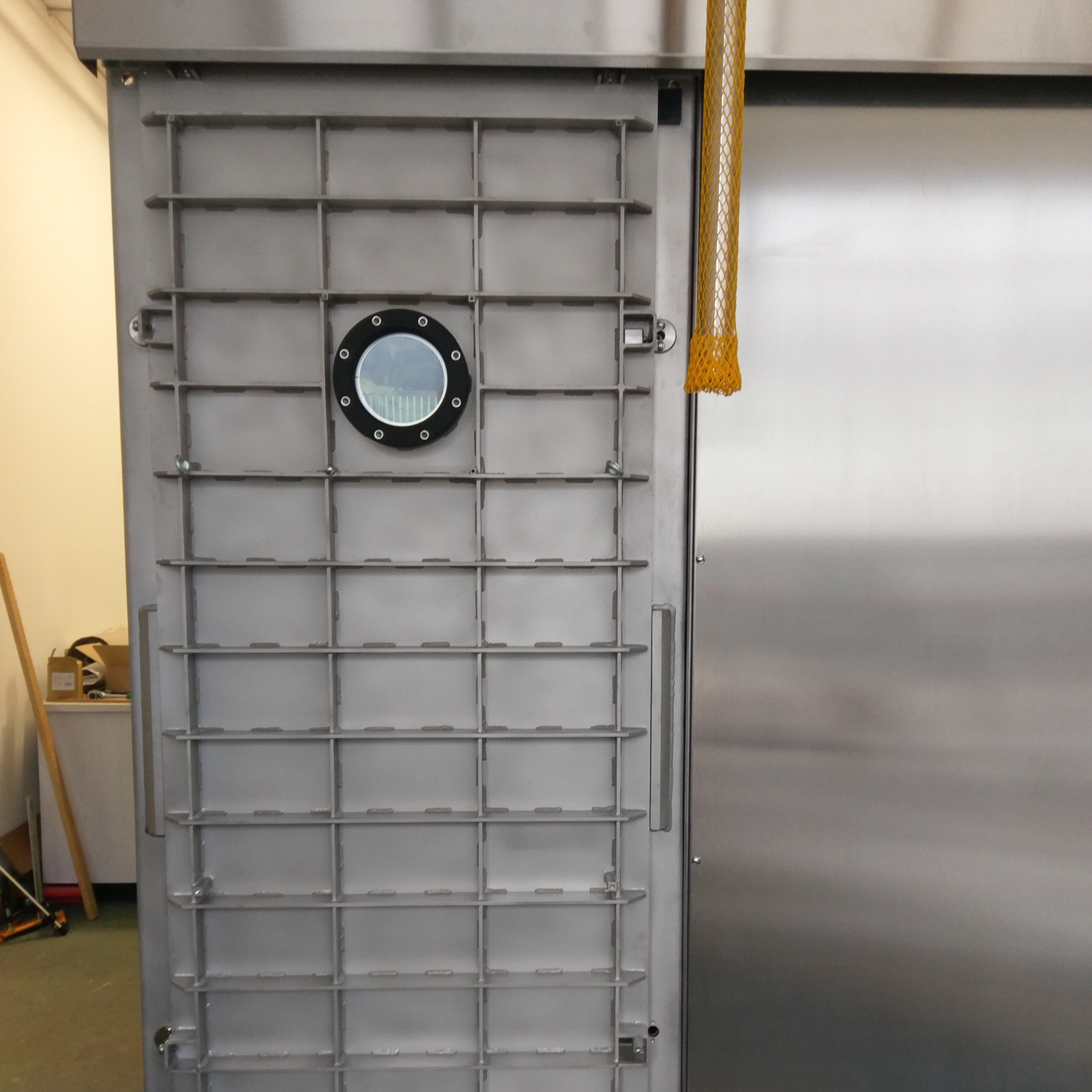 Kundenspezifische Vakuumkühlkammer zur schnellen und schonenden Abkühlung von Backwaren